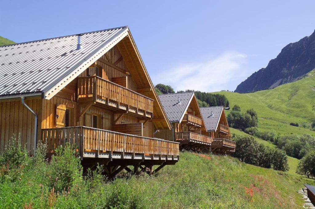 Madame Vacances Appartements Et Chalets La Fontaine Du Roi La Chal Exterior foto